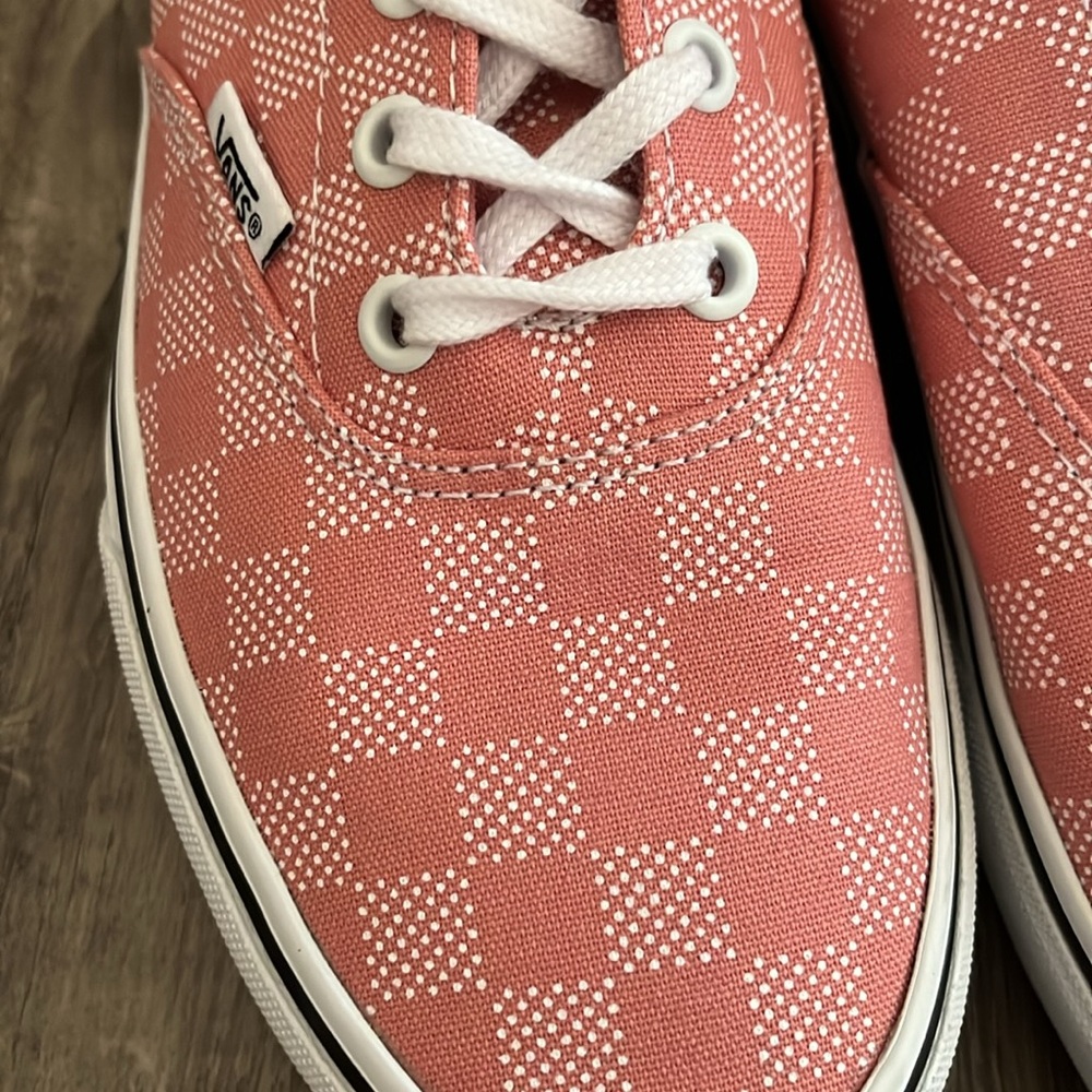 Pink checkered vans - Picture 2 of 8